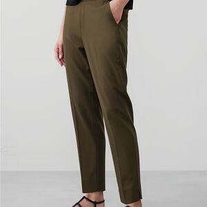 Banana Republic Women's Beige Chinos